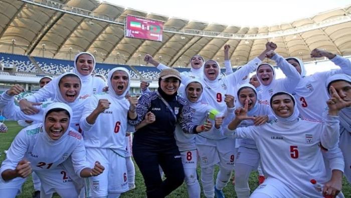  تیم ملی فوتبال زنان
